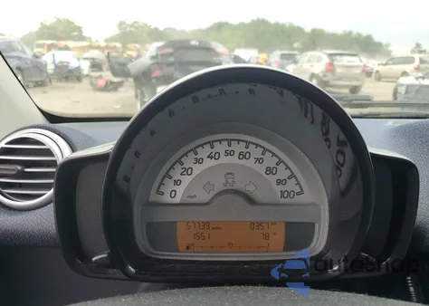 2015 Smart Fortwo Pure из США, поврежденный, VIN WMEEJ3BA3FK814636